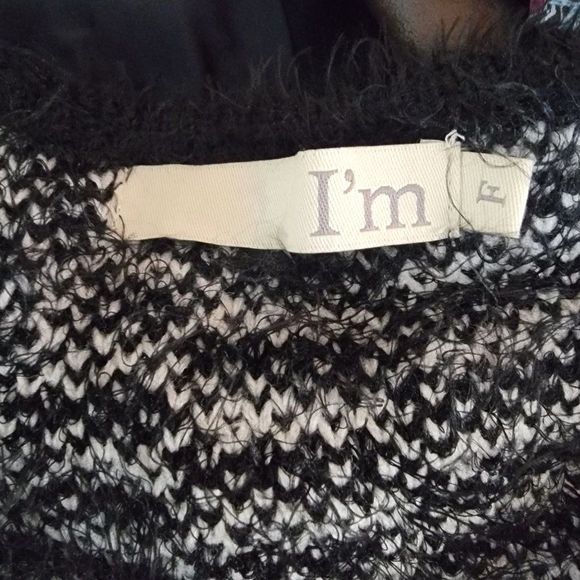 I'm Black White Eyelash Checkered Prints Long Sleeves Mid Length Open Cardigan - Picture 8 of 9